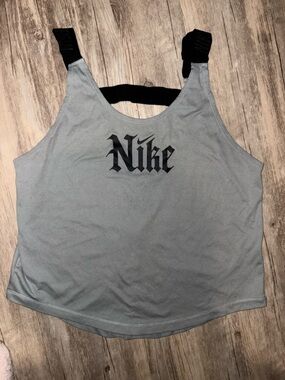 Nike Gray & Black Athletic Crop Tank Top